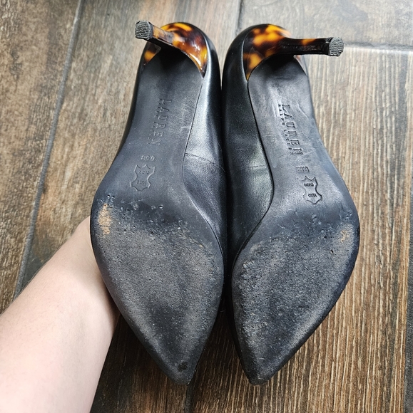 Ralph Lauren  Black Leather pumps stilleto heel vachetta 6.5B tortoise - Picture 11 of 14